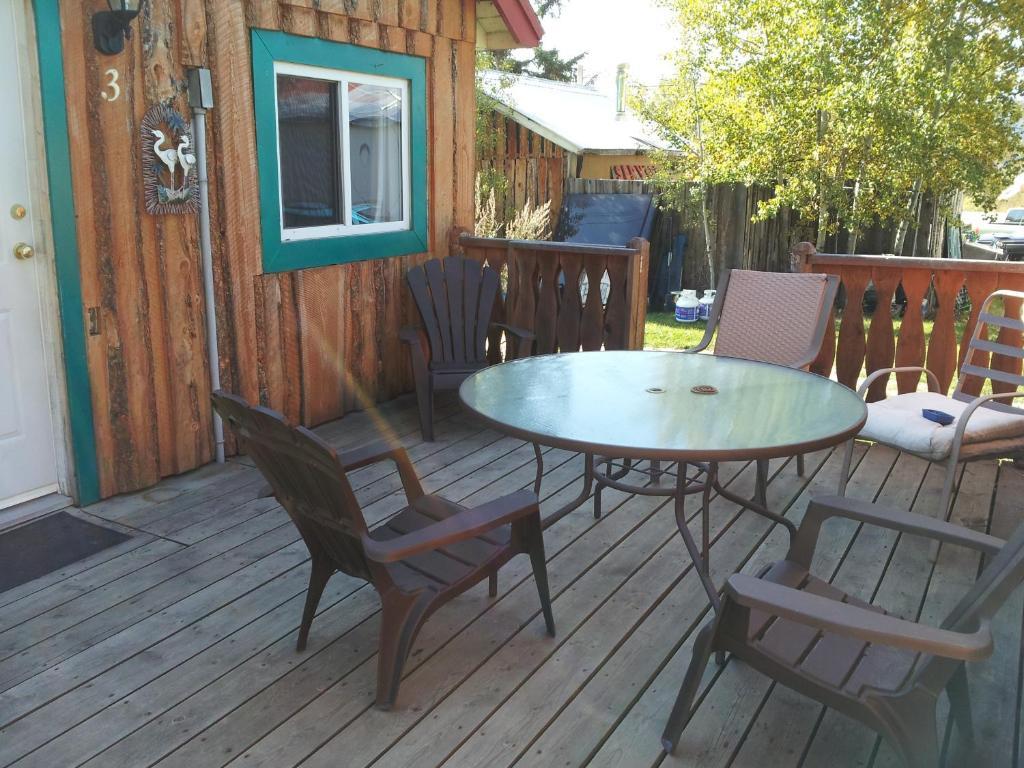 Steamboat Mountain Chalets Ξενοδοχείο Spillimacheen Δωμάτιο φωτογραφία