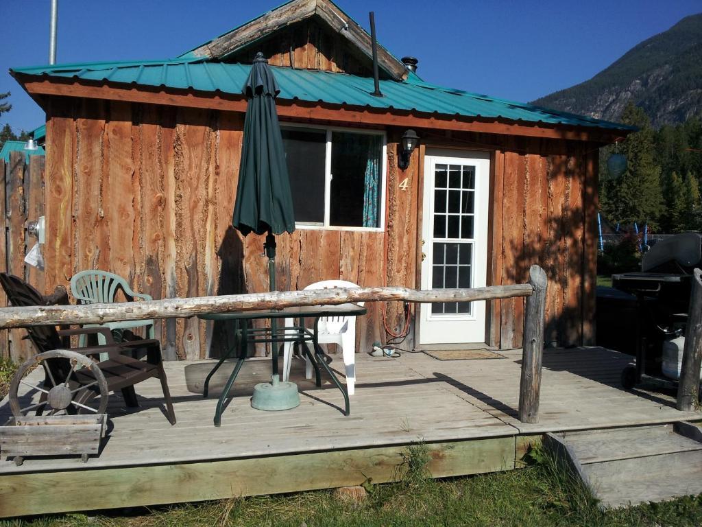 Steamboat Mountain Chalets Ξενοδοχείο Spillimacheen Δωμάτιο φωτογραφία